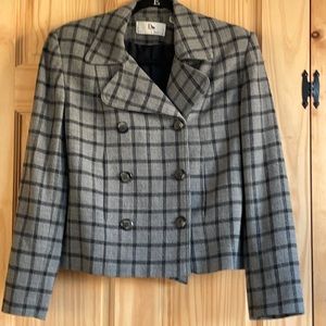 Danielle Martin size 6 cropped plaid gray blazer